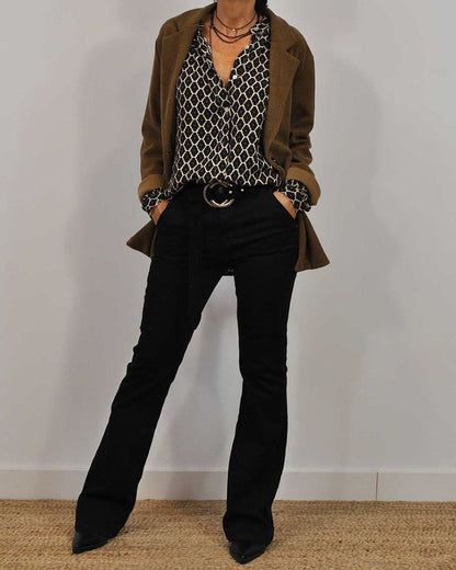 Yara | Relaxed V-Hals Midi-Shirt